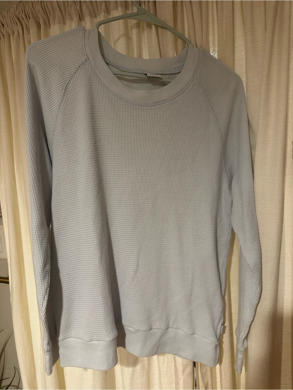 Aritzia TNA waffle blue long sleeve shirt/ thin sweatshirt
